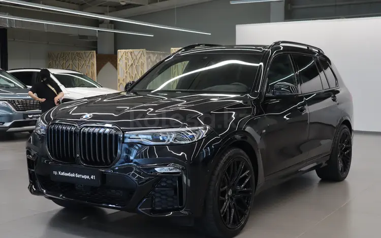 BMW X7 2020 года за 35 000 000 тг. в Астана