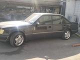 Mercedes-Benz E 230 1991 годаfor1 250 000 тг. в Шымкент