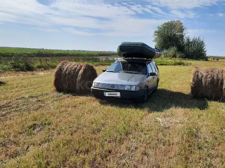 Volkswagen Passat 1990 года за 1 350 000 тг. в Павлодар – фото 2