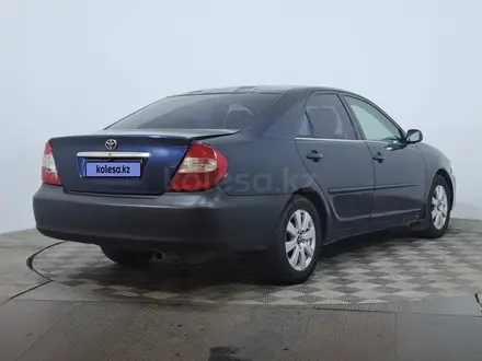 Toyota Camry 2004 года за 3 190 000 тг. в Астана – фото 5