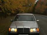 Mercedes-Benz E 220 1992 года за 1 110 000 тг. в Павлодар