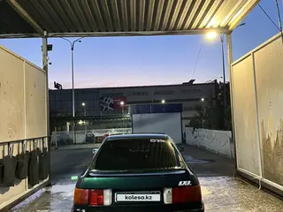 Audi 80
