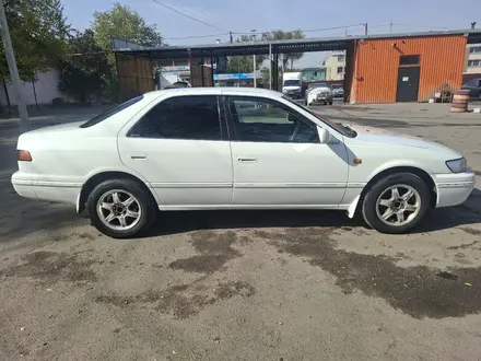 Toyota Camry Gracia 1998 года за 2 600 000 тг. в Алматы – фото 4