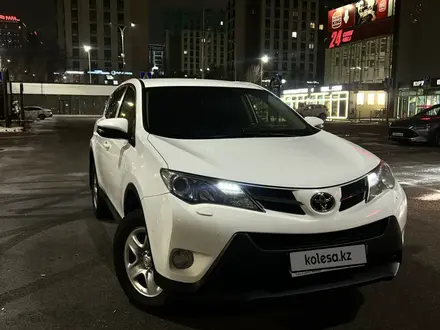 Toyota RAV4 2015 года за 11 100 000 тг. в Алматы