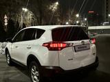 Toyota RAV4 2015 годаүшін10 850 000 тг. в Алматы – фото 3