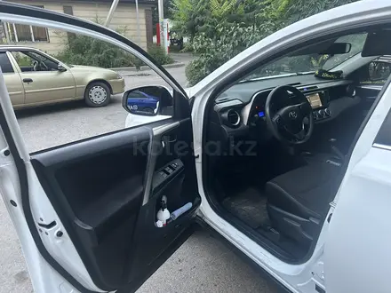 Toyota RAV4 2015 года за 11 100 000 тг. в Алматы – фото 7
