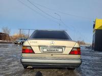 Mercedes-Benz E 280 1994 годаүшін1 700 000 тг. в Караганда