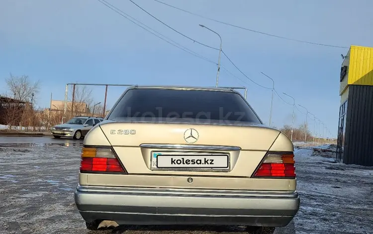 Mercedes-Benz E 280 1994 годаfor1 800 000 тг. в Караганда