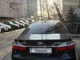 Toyota Camry 2016 года за 10 500 000 тг. в Алматы – фото 3