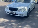 Mercedes-Benz E 220 2003 годаүшін3 500 000 тг. в Караганда – фото 2
