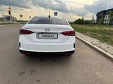 Hyundai Accent 2022 года за 8 100 000 тг. в Астана – фото 4