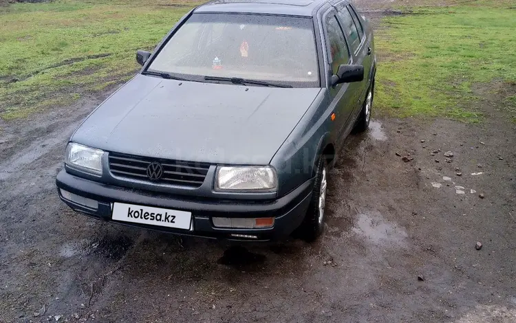 Volkswagen Vento 1995 года за 1 700 000 тг. в Петропавловск