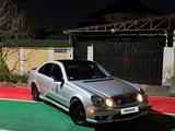 Mercedes-Benz E 500 2006 годаfor7 700 000 тг. в Шымкент