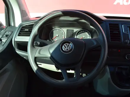 Volkswagen Transporter 2019 года за 16 700 000 тг. в Актобе – фото 12