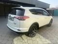 Toyota RAV4 2017 годаүшін11 200 000 тг. в Алматы – фото 4