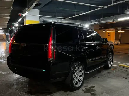 Cadillac Escalade 2017 года за 31 000 000 тг. в Алматы – фото 6