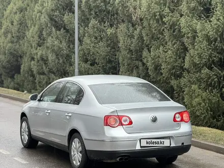 Volkswagen Passat 2009 года за 5 700 000 тг. в Алматы – фото 10