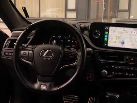 Lexus ES 250 2022 года за 20 000 000 тг. в Алматы – фото 15
