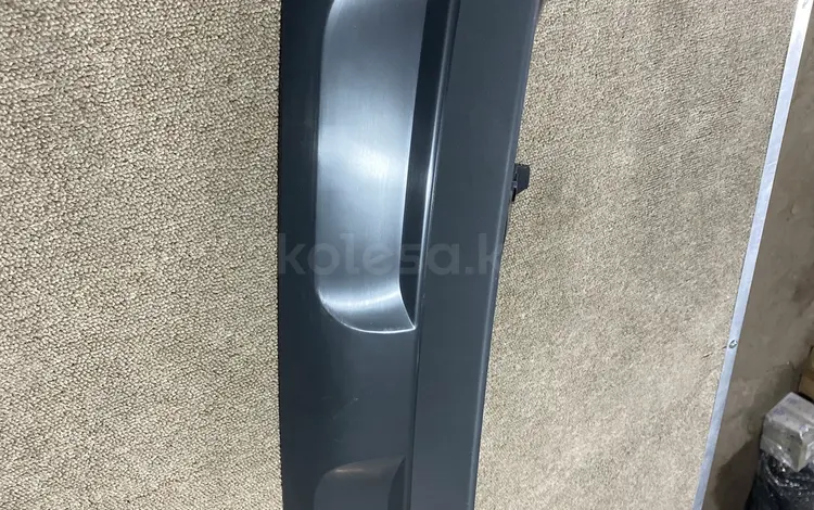 Фартук(губа) задний Тойота Хайландр 2008- за 16 000 тг. в Алматы