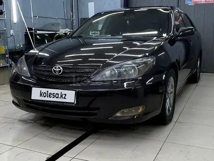 Toyota Camry 2002 года за 3 600 000 тг. в Астана – фото 2