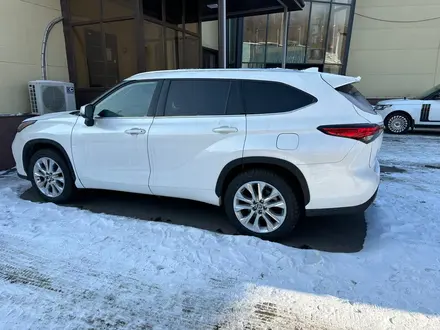 Toyota Highlander 2020 года за 30 000 000 тг. в Алматы – фото 2