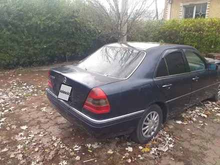 Mercedes-Benz C 220 1995 года за 1 000 000 тг. в Байсерке – фото 11