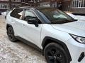 Toyota RAV4 2021 годаүшін15 200 000 тг. в Уральск – фото 2