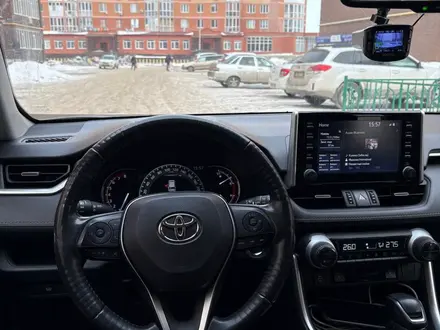 Toyota RAV4 2021 года за 15 200 000 тг. в Уральск – фото 8
