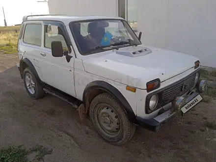 ВАЗ (Lada) Lada 2121 2002 года за 800 000 тг. в Караганда – фото 2