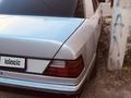 Mercedes-Benz E 230 1992 года за 2 700 000 тг. в Шымкент – фото 5