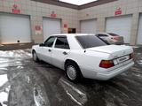 Mercedes-Benz E 230 1991 годаfor1 000 000 тг. в Талдыкорган – фото 5