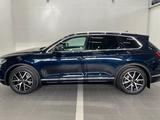 Volkswagen Touareg 2021 года за 26 500 000 тг. в Костанай – фото 3