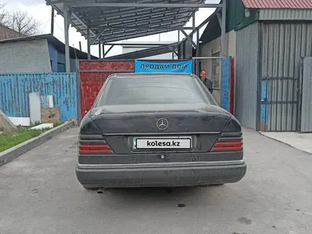 Mercedes-Benz E 230 1991 года за 1 200 000 тг. в Алматы – фото 3