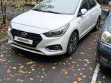 Hyundai Accent 2018 года за 6 000 000 тг. в Алматы – фото 2