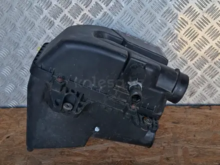 Корпус воздушного фильтра Honda Crv2 за 2 777 тг. в Актобе – фото 2