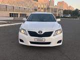 Toyota Camry 2011 годаүшін3 750 000 тг. в Уральск – фото 2