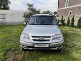 Chevrolet Niva 2015 года за 3 500 000 тг. в Алматы – фото 4