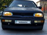 Volkswagen Golf 1994 года за 1 400 000 тг. в Алматы – фото 3
