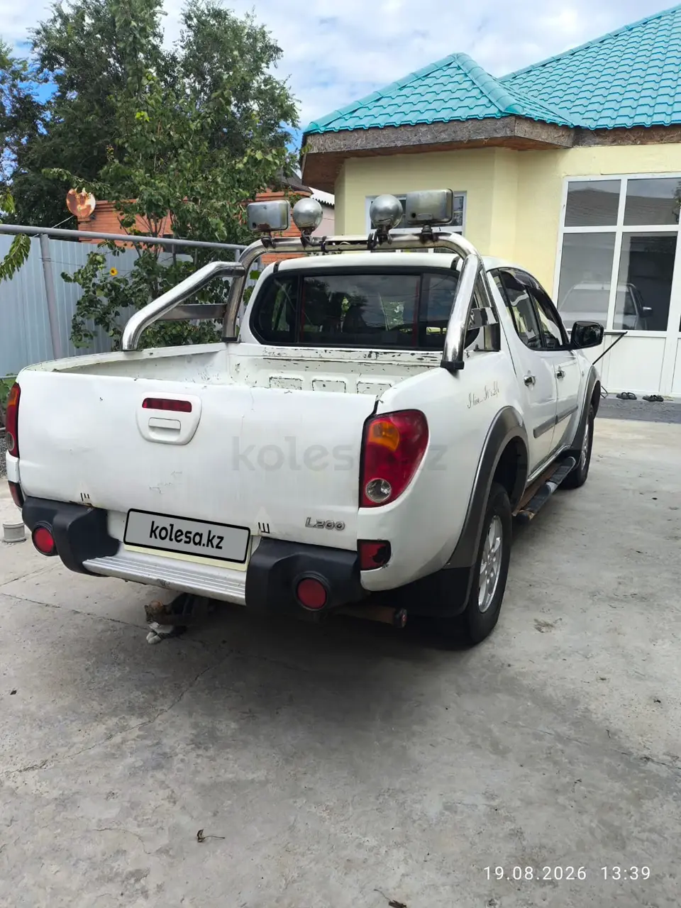 Mitsubishi L200, 2013