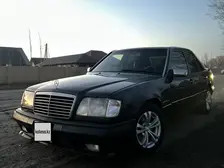 Mercedes-Benz E-Class, 1993