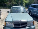 Mercedes-Benz E 230 1991 года за 1 700 000 тг. в Алматы