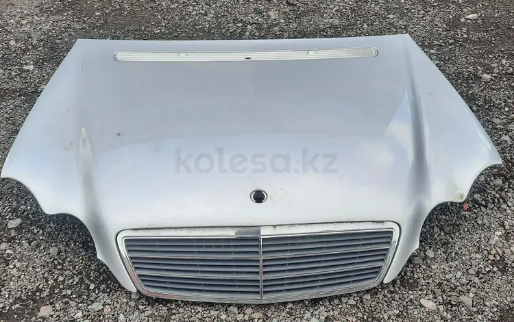 Капот мерседес с класс 203 за 70 000 тг. в Караганда