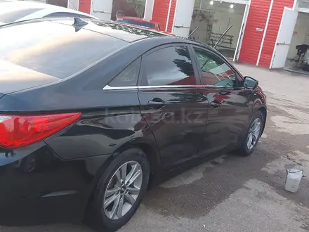 Hyundai Sonata 2012 года за 5 700 000 тг. в Актобе – фото 11