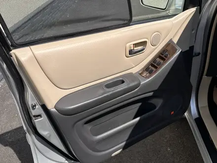Toyota Highlander 2002 года за 7 900 000 тг. в Алматы – фото 21
