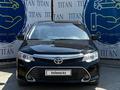 Toyota Camry 2015 года за 8 590 000 тг. в Семей