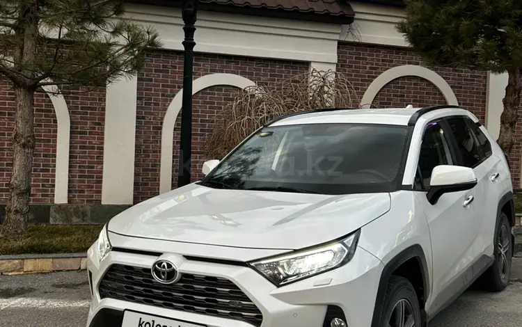 Toyota RAV4 2020 годаүшін16 000 000 тг. в Шымкент