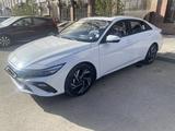 Hyundai Elantra 2024 года за 8 350 000 тг. в Астана