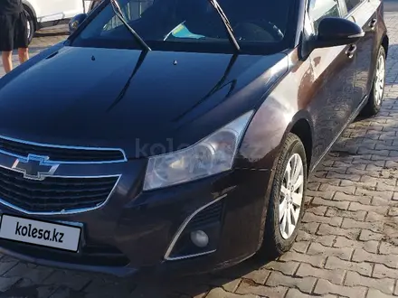 Chevrolet Cruze 2015 года за 3 600 000 тг. в Актау – фото 5