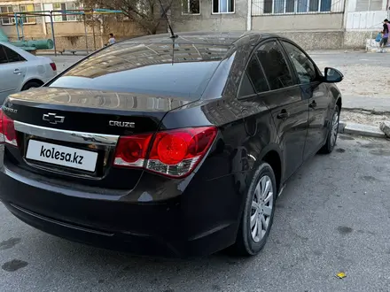 Chevrolet Cruze 2015 года за 3 600 000 тг. в Актау – фото 4