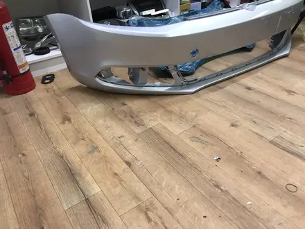Бампер передний VW Jetta 11-14 за 40 000 тг. в Астана – фото 3